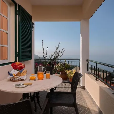 Apartment Scenic View House Ponta do Sol (Madeira)
